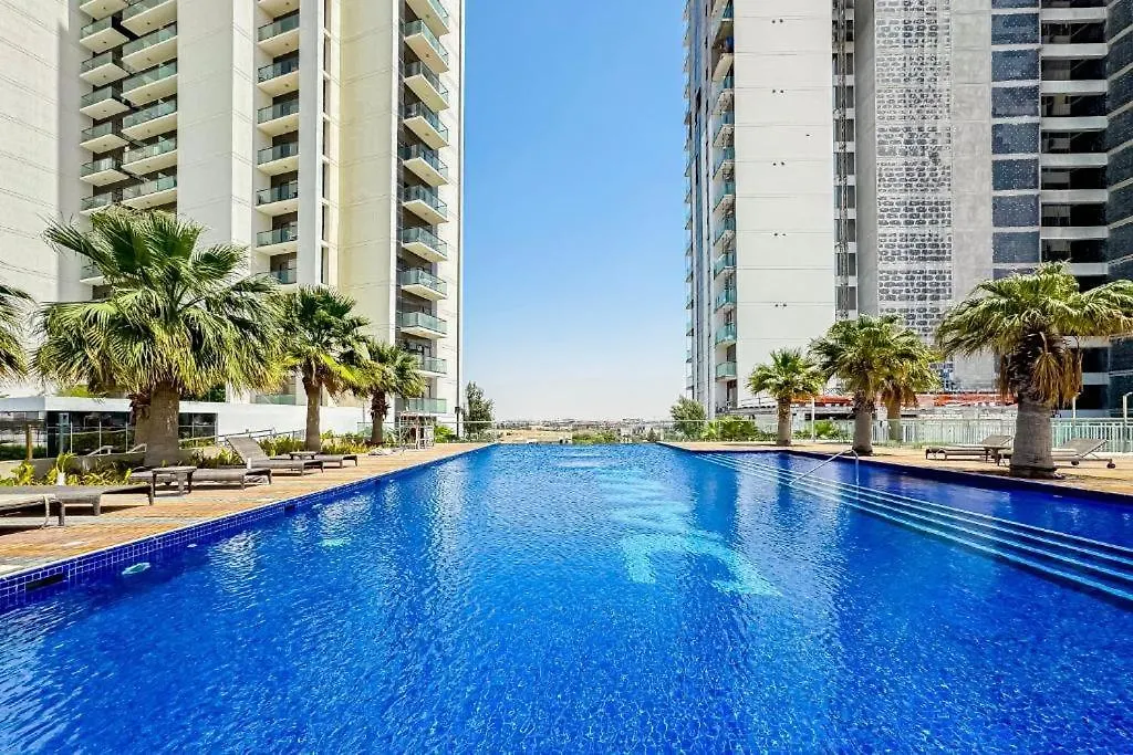 Modern 1-Br Golf Course View In Golf Vita location